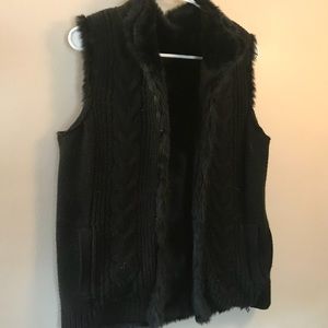 Reversible faux fur/cable knit vest